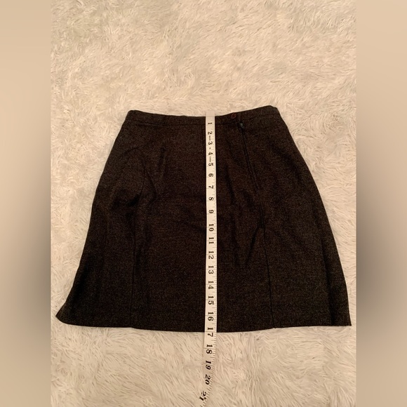 35th and 10th textured black skirt - Picture 5 of 5